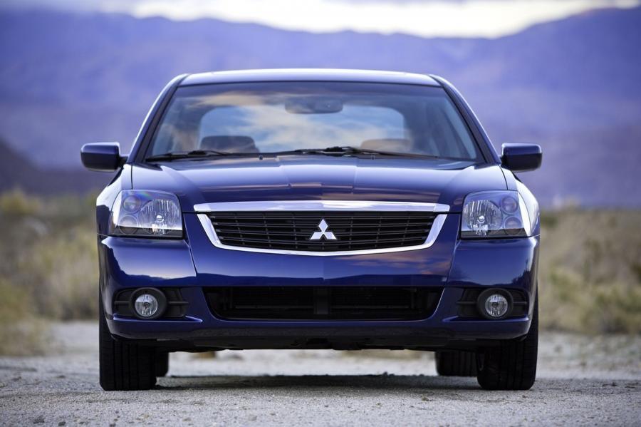  Mitsubishi Galant 2009 года  (фото 31 из 98)